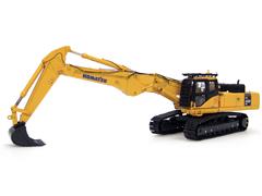 8004 - Universal Hobbies Komatsu PC450LC Excavator