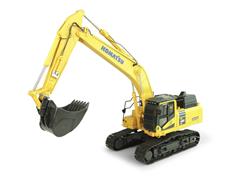 8120 - Universal Hobbies Komatsu PC490 LC 11 Tracked Excavator