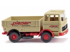 WIKING #050905 - Pieper - 1963-67 Mercedes-Benz Heavy Duty Truck