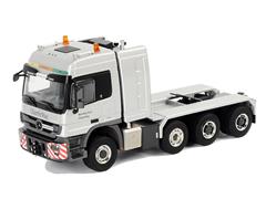 04-1016 - WSI Model Mercedes Actros 8x6 Tractor